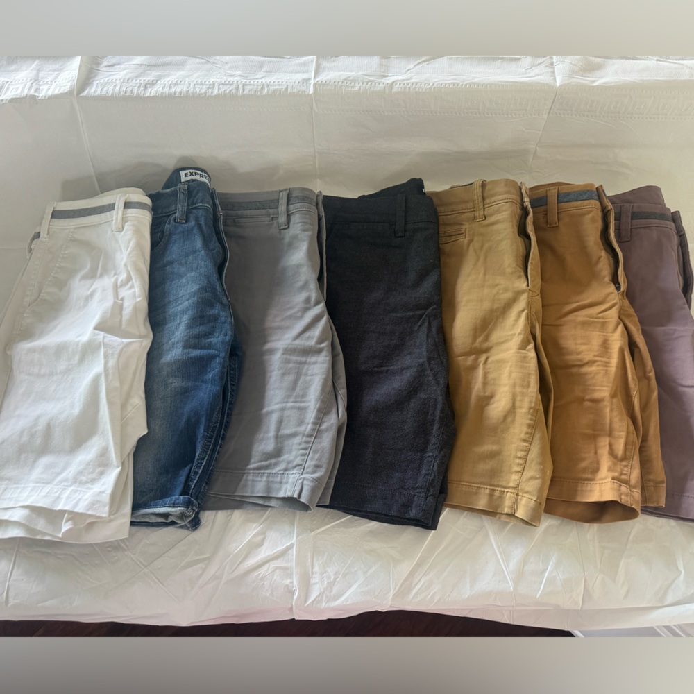 Lot of 10 Express Shorts